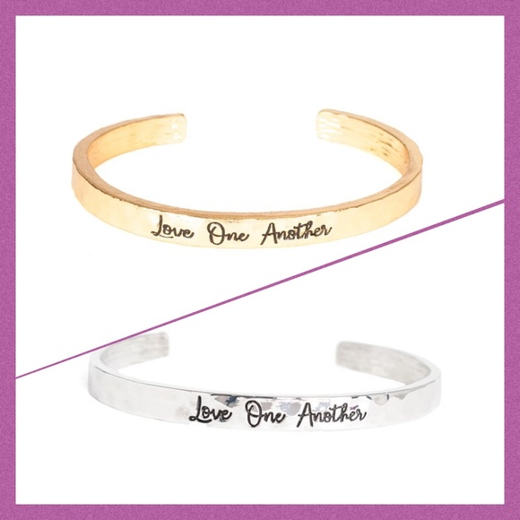 Paparazzi 2 cuffs love one another gold & silver